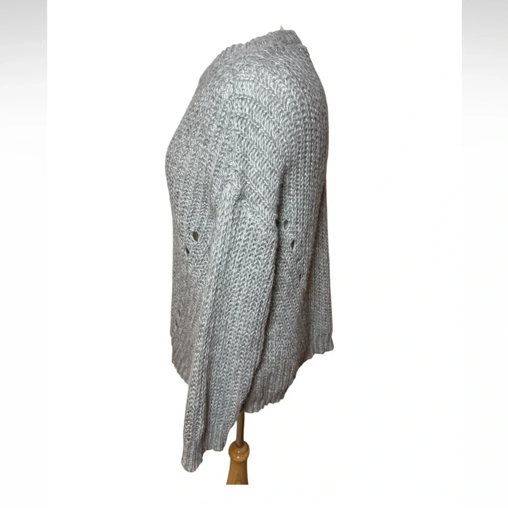 American Eagle Outfitters soft stylish
